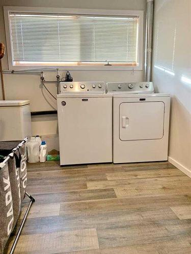 9114 97 Avenue, Lac La Biche, AB - Indoor Photo Showing Laundry Room
