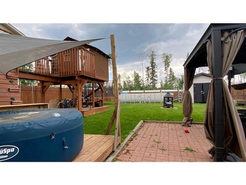 158 Maclaren Crescent, Fort Mcmurray, AB - Outdoor With Backyard