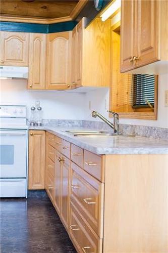 153 & 157 Lakeshore Drive, Lac La Biche, AB - Indoor Photo Showing Kitchen