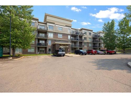 1304-135A Sandpiper Road, Fort Mcmurray, AB - Outdoor With Facade