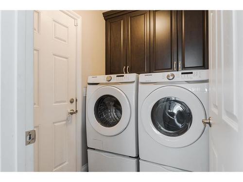 781 Beacon Hill Drive, Fort Mcmurray, AB - Indoor Photo Showing Laundry Room