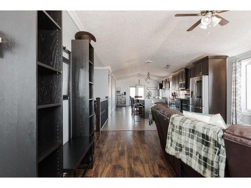 781 Beacon Hill Drive, Fort Mcmurray, AB - Indoor Photo Showing Other Room