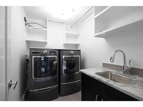 121 Cormorant Place, Fort Mcmurray, AB - Indoor Photo Showing Laundry Room