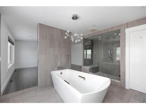 121 Cormorant Place, Fort Mcmurray, AB - Indoor Photo Showing Bathroom