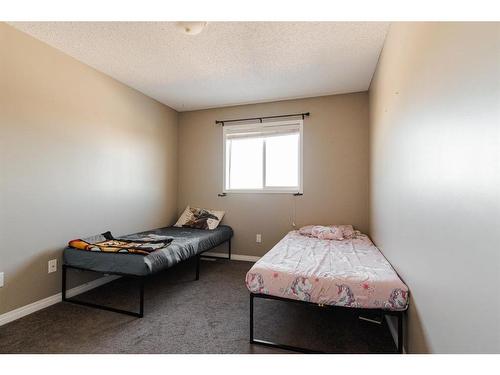 179 Bear Paw Drive, Fort Mcmurray, AB - Indoor Photo Showing Bedroom