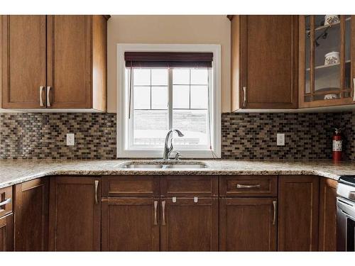 192 Killdeer Way, Fort Mcmurray, AB - Indoor Photo Showing Kitchen With Double Sink