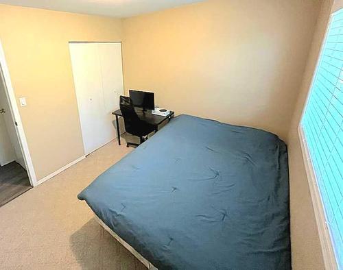 10405 102 Avenue, Lac La Biche, AB - Indoor Photo Showing Bedroom