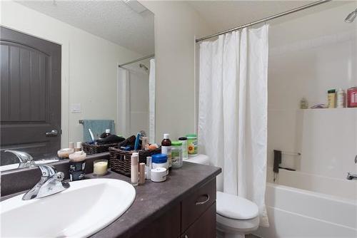 309-136A Sandpiper Road, Fort Mcmurray, AB - Indoor Photo Showing Bathroom