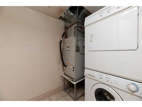 2204-38 Riedel Street, Fort Mcmurray, AB - Indoor Photo Showing Laundry Room