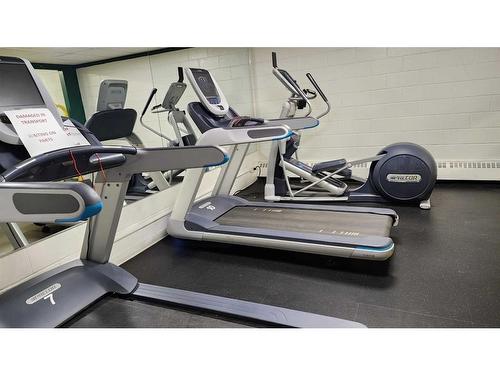 309-13221 Macdonald Drive, Fort Mcmurray, AB - Indoor Photo Showing Gym Room