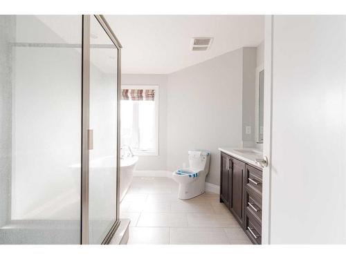 136 Heibert Bay, Fort Mcmurray, AB - Indoor Photo Showing Bathroom