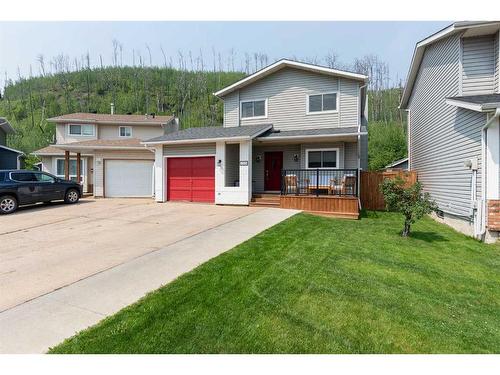 125 Goodwin Place, Fort Mcmurray, AB - Outdoor With Deck Patio Veranda With Facade
