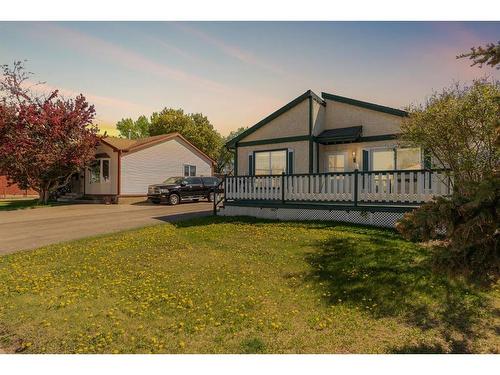 121 Fullerton Drive, Fort Mcmurray, AB - Outdoor With Deck Patio Veranda