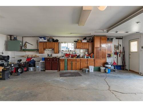 121 Fullerton Drive, Fort Mcmurray, AB - Indoor Photo Showing Garage