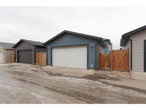 399 Prospect Drive, Fort Mcmurray, AB - Outdoor With Exterior