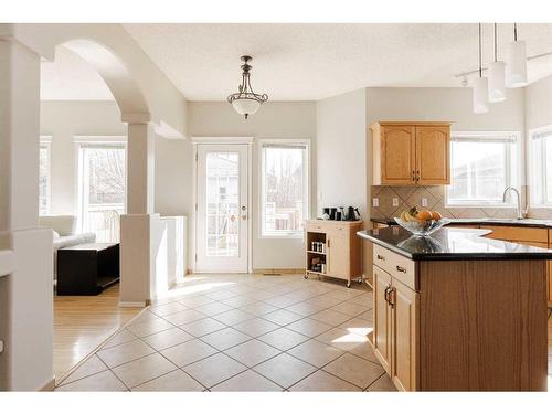 105 Bussieres Drive, Fort Mcmurray, AB - Indoor Photo Showing Kitchen