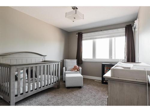16-208 Sparrow Hawk Drive, Fort Mcmurray, AB - Indoor Photo Showing Bedroom