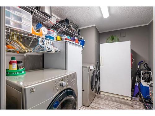 164 Caouette Crescent, Fort Mcmurray, AB - Indoor Photo Showing Laundry Room