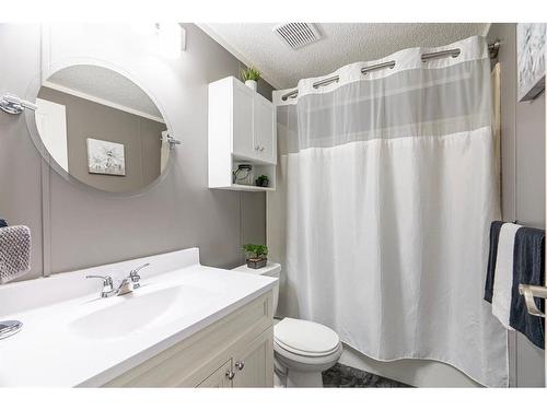 164 Caouette Crescent, Fort Mcmurray, AB - Indoor Photo Showing Bathroom
