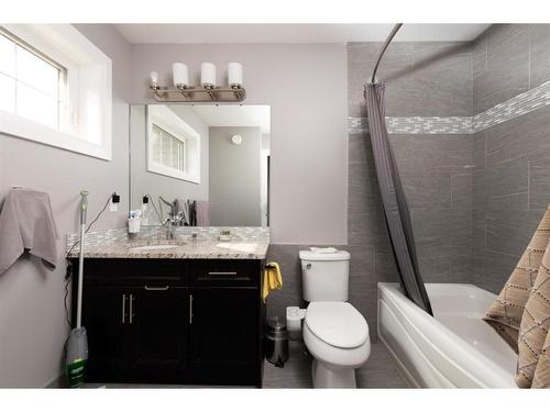 149 Siltstone Place, Fort Mcmurray, AB - Indoor Photo Showing Bathroom