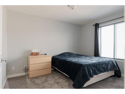 101 Steeves Bay, Fort Mcmurray, AB - Indoor Photo Showing Bedroom
