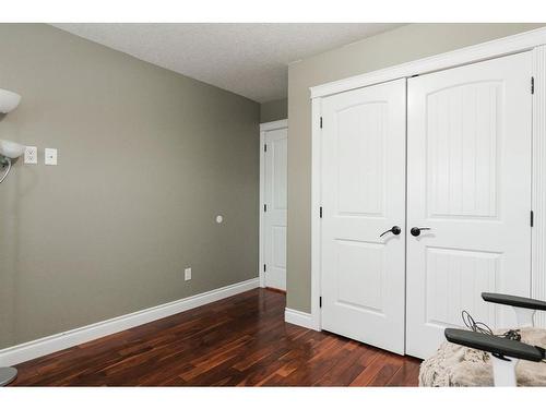 128 Elderberry Street, Fort Mcmurray, AB - Indoor Photo Showing Other Room