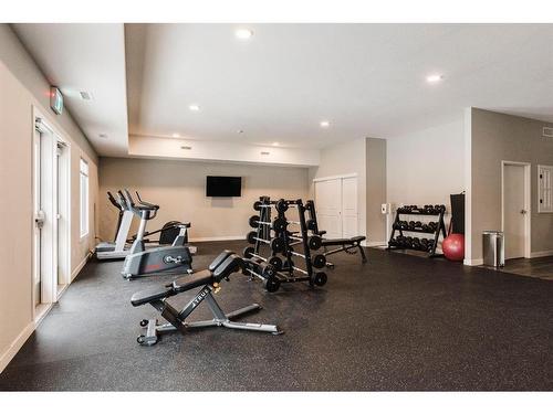 163-401 Athabasca Avenue, Fort Mcmurray, AB - Indoor Photo Showing Gym Room