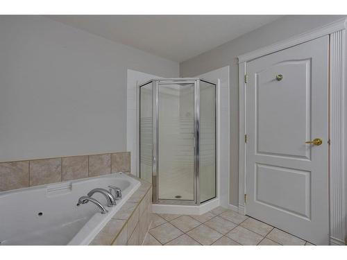 13-264 J.W Mann Drive, Fort Mcmurray, AB - Indoor Photo Showing Bathroom