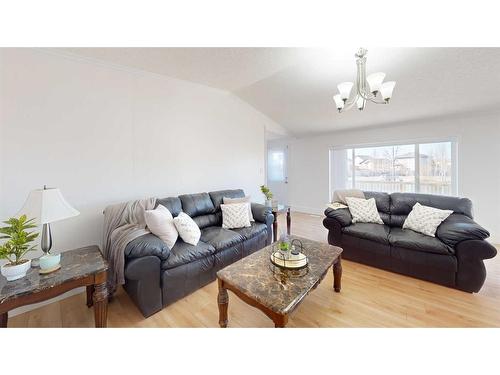 101 Fir Street, Fort Mcmurray, AB - Indoor Photo Showing Living Room