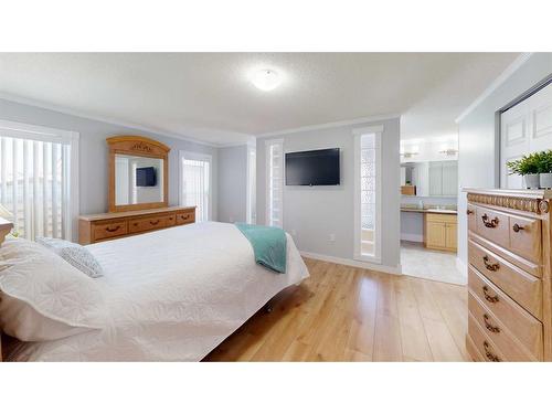 101 Fir Street, Fort Mcmurray, AB - Indoor Photo Showing Bedroom