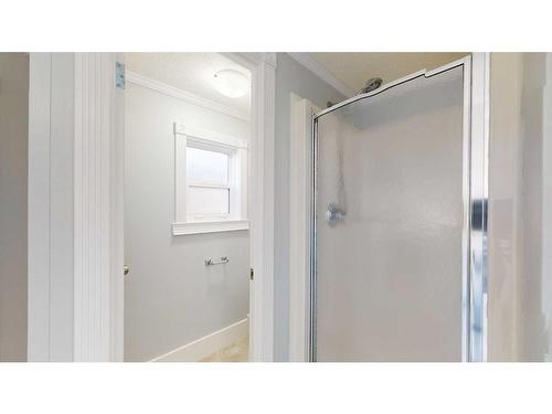 101 Fir Street, Fort Mcmurray, AB - Indoor Photo Showing Bathroom