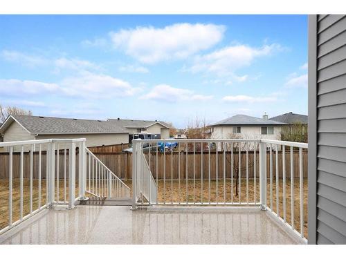 35-120 Warren Way, Fort Mcmurray, AB - Outdoor With Exterior