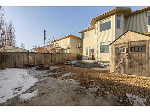 147 Lazarde Place, Fort Mcmurray, AB - Outdoor