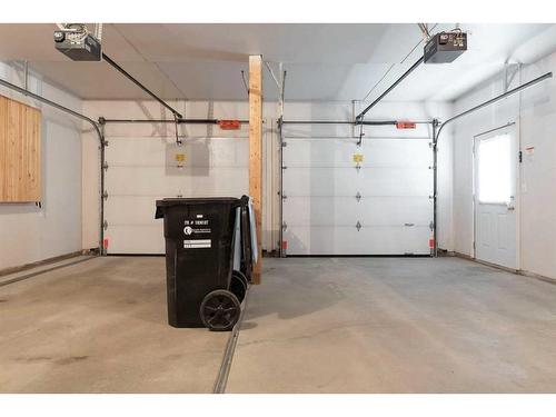 274 Barber Drive, Fort Mcmurray, AB - Indoor Photo Showing Garage