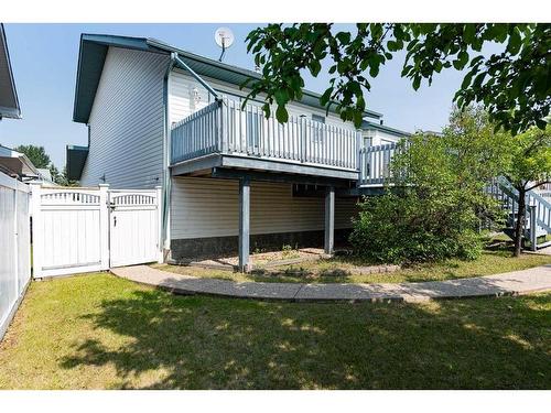 274 Barber Drive, Fort Mcmurray, AB - Outdoor With Deck Patio Veranda
