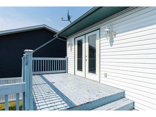 274 Barber Drive, Fort Mcmurray, AB - Outdoor With Deck Patio Veranda With Exterior