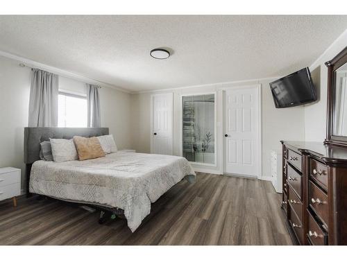 188 Caouette Crescent, Fort Mcmurray, AB - Indoor Photo Showing Laundry Room