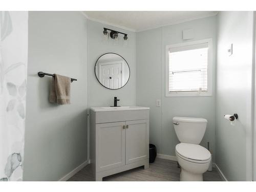 188 Caouette Crescent, Fort Mcmurray, AB - Indoor Photo Showing Bathroom
