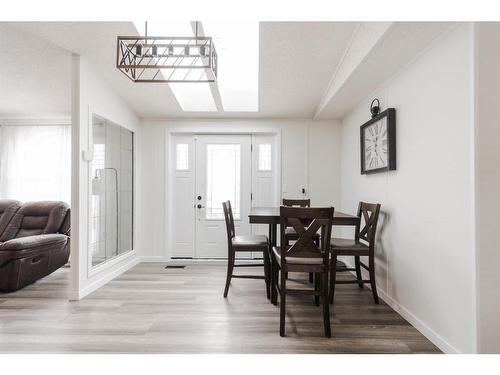 188 Caouette Crescent, Fort Mcmurray, AB - Indoor Photo Showing Dining Room