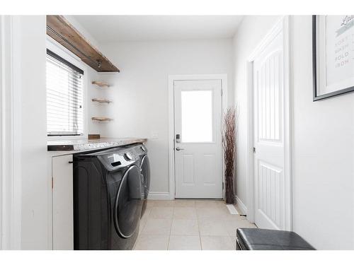 108 Crane Rise, Fort Mcmurray, AB - Indoor Photo Showing Laundry Room