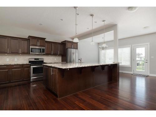201 Chestnut Way, Fort Mcmurray, AB - Indoor Photo Showing Kitchen With Upgraded Kitchen