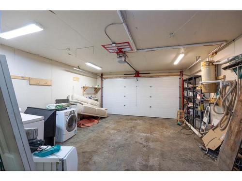 137 Fox Crescent, Fort Mcmurray, AB - Indoor Photo Showing Garage