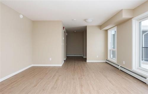 332-201 Abasand Drive, Fort Mcmurray, AB - Indoor Photo Showing Other Room