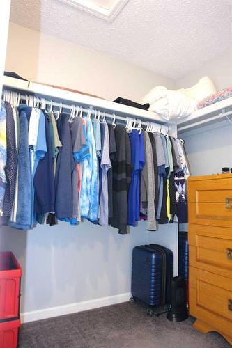 29-100 Albion Drive, Fort Mcmurray, AB - Indoor With Storage