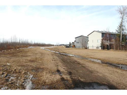 29-100 Albion Drive, Fort Mcmurray, AB - Outdoor