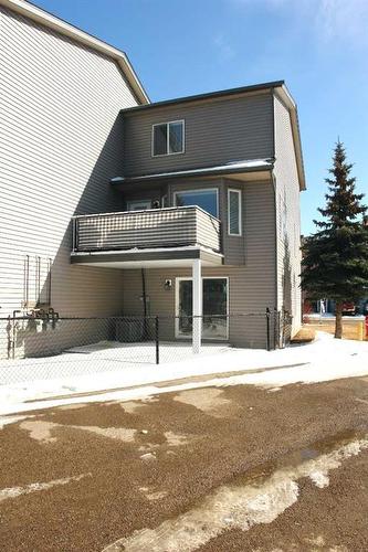 29-100 Albion Drive, Fort Mcmurray, AB - Outdoor