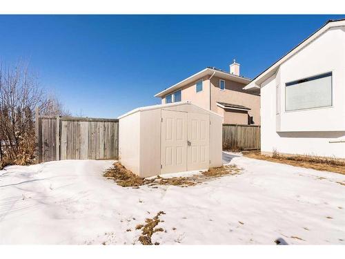 312 Burton Place, Fort Mcmurray, AB - Outdoor With Exterior