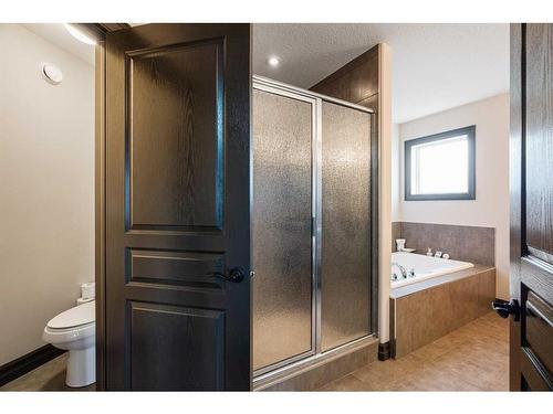 100 Macrae Place, Fort Mcmurray, AB - Indoor Photo Showing Bathroom