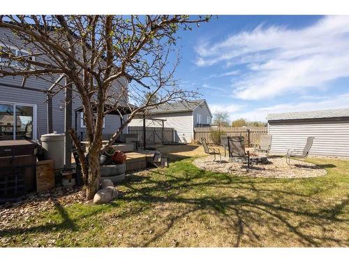 321 Bird Crescent Ne, Fort Mcmurray, AB - Outdoor