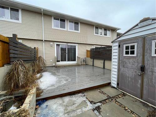218-600 Signal Road, Fort Mcmurray, AB - Outdoor With Exterior